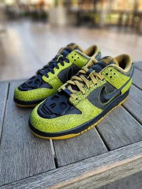 Nike Dunk Low 'Halloween Skull'