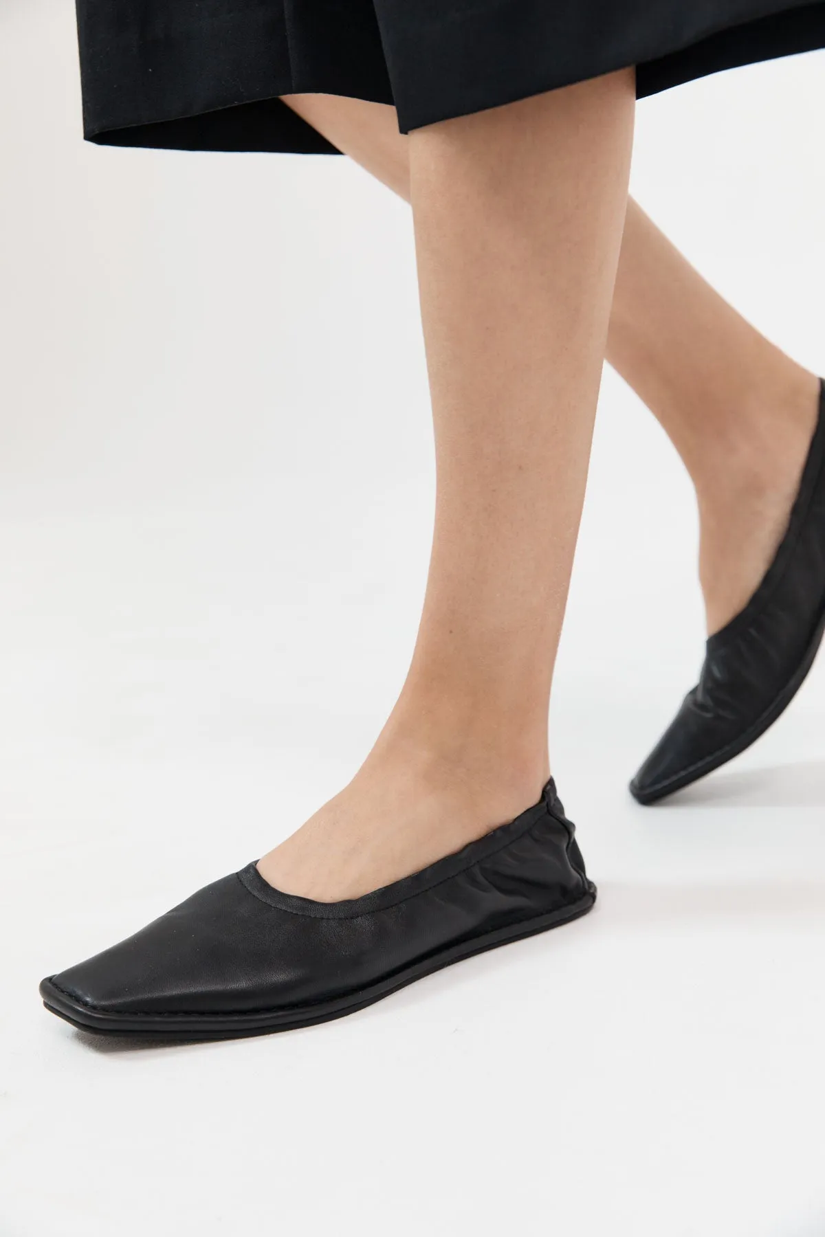 Soft Gathered Flats - Black